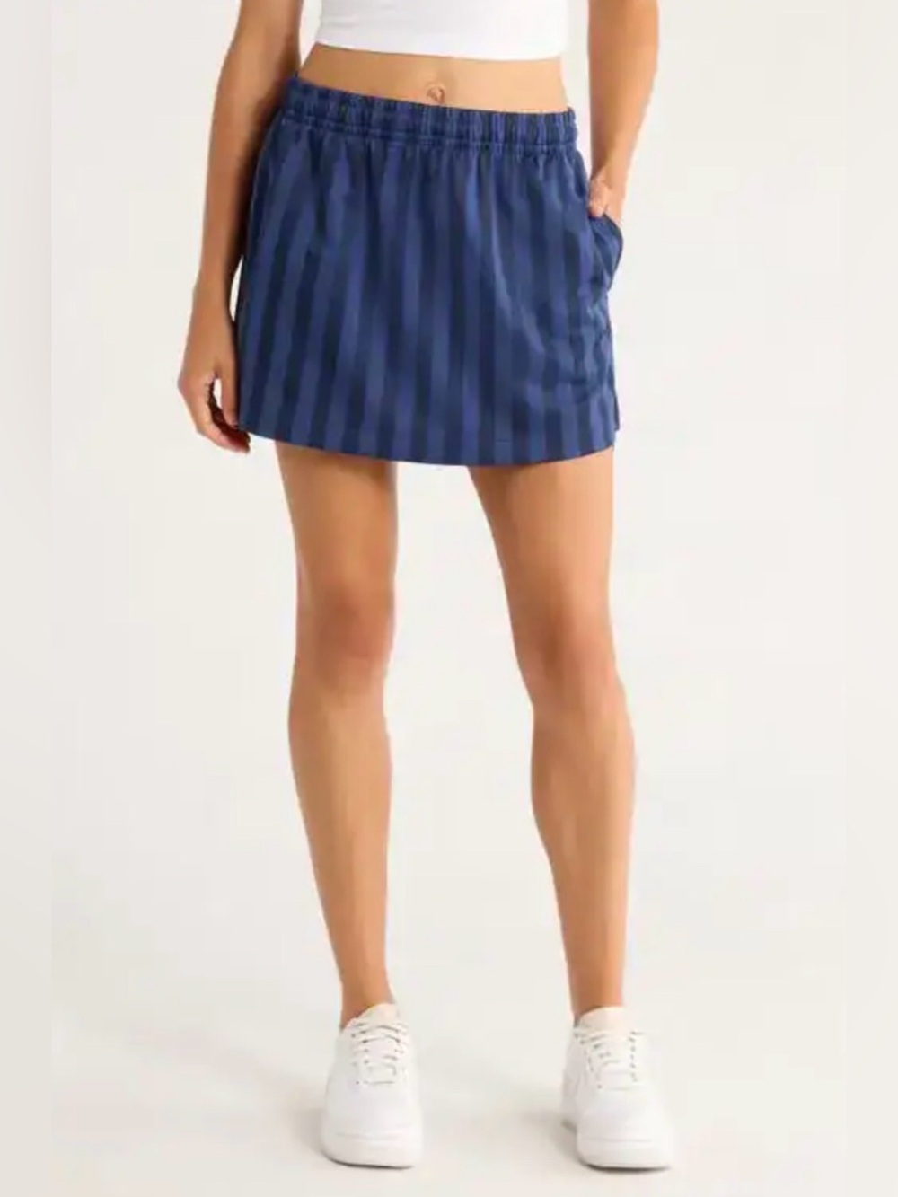 NWT Nike Jacquard Striped Skirt